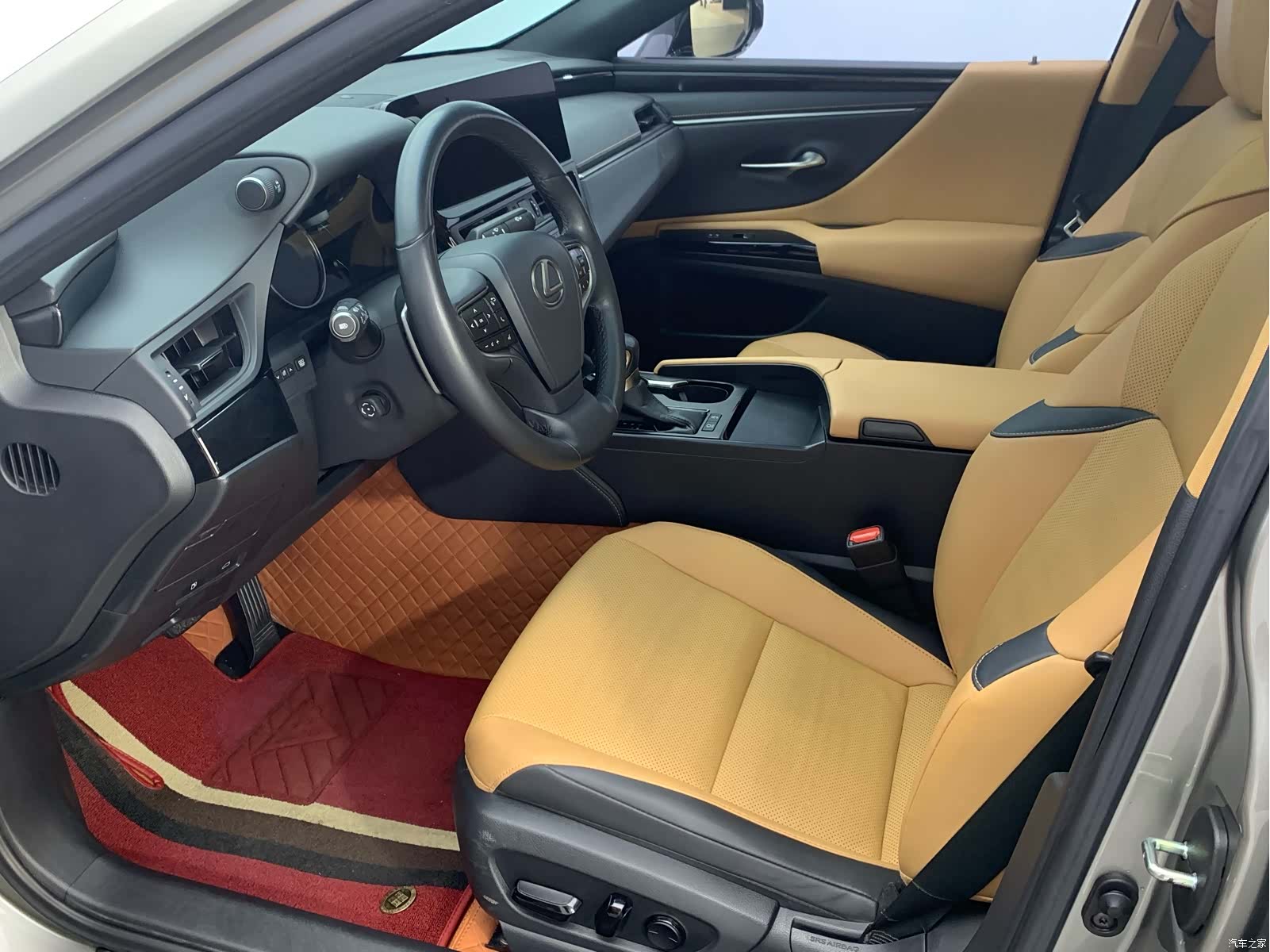 Lexus ES, 2022 8