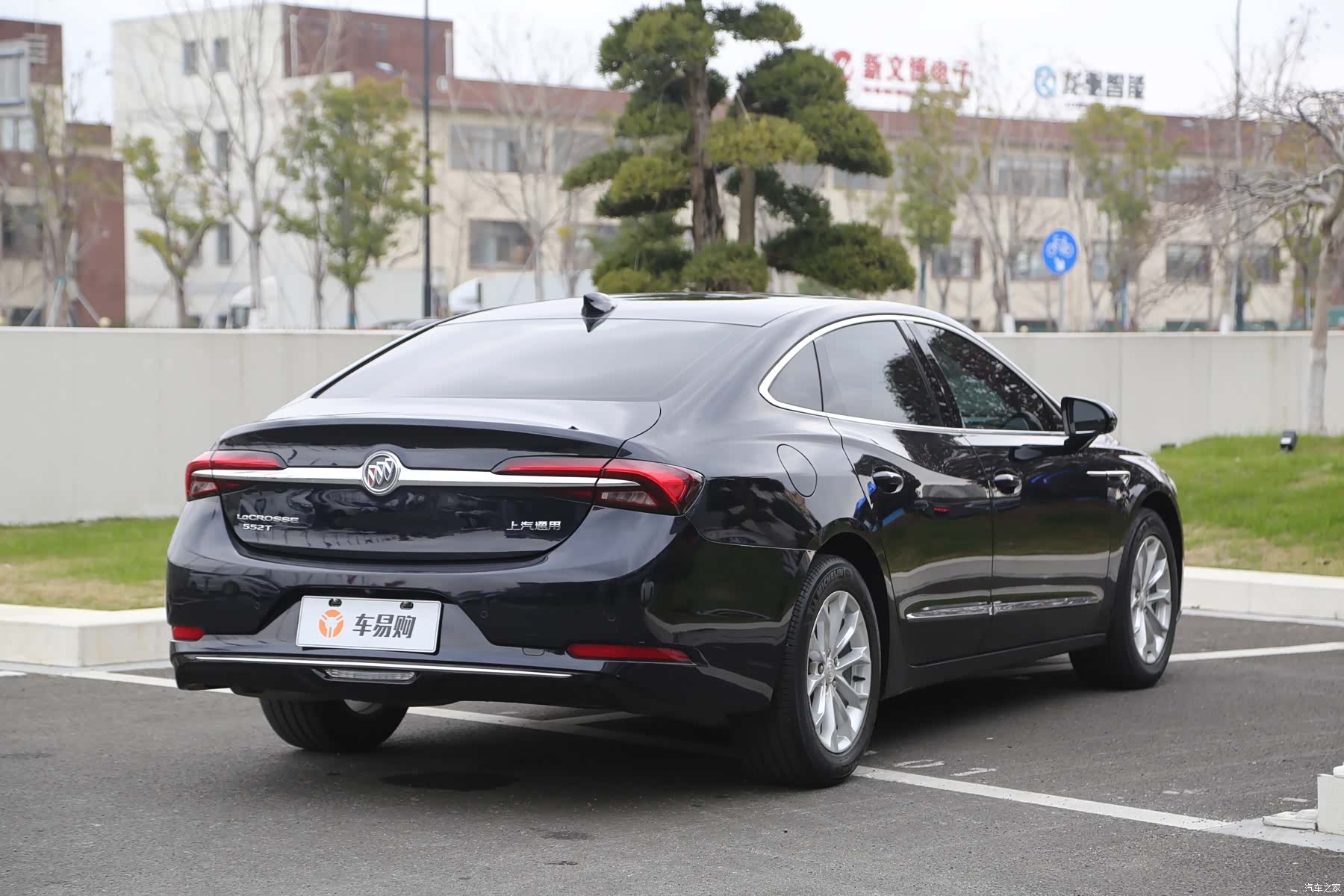 Buick LaCrosse, 2022 21