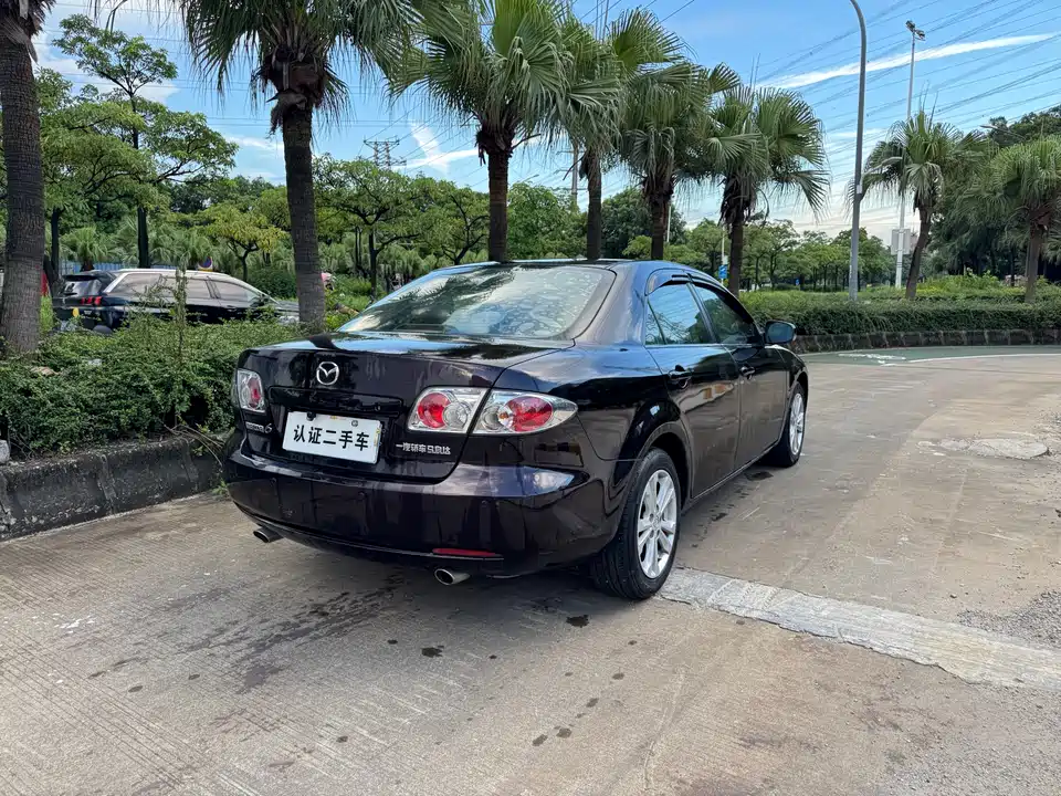Mazda 6