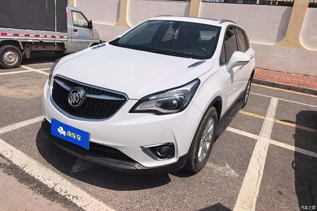 Buick Envision Plus, 2018 1