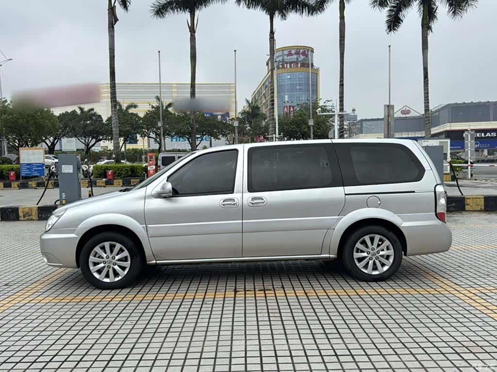 Buick GL8, 2016 25