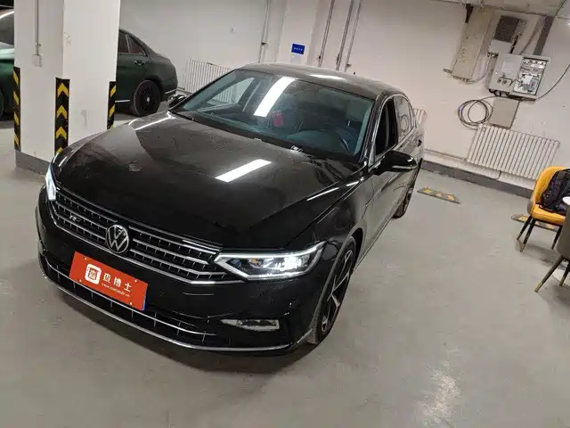 Volkswagen Magotan 2025 — купить из Китая под заказ