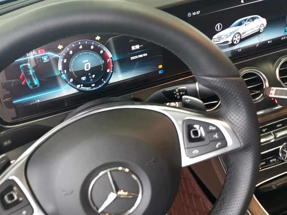 Mercedes-Benz E-class Mercedes-Benz E-class