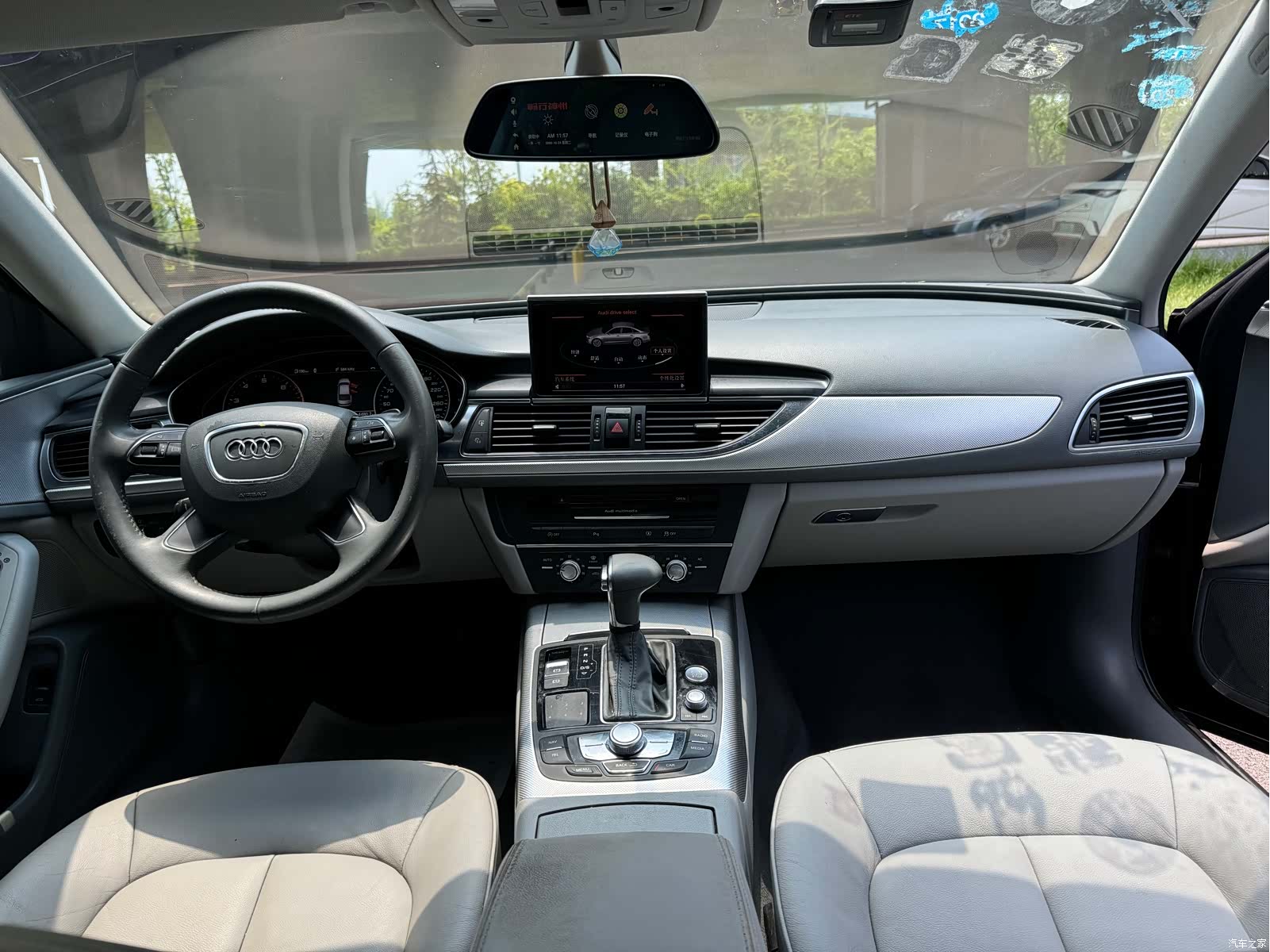 Audi A6L, 2014 8