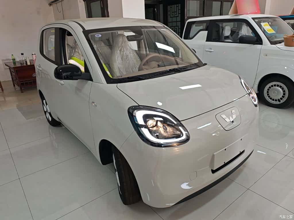 Wuling MINIEV, 2026 4