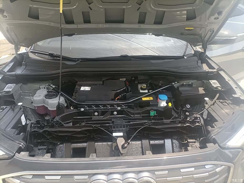 Audi Q4 e-tron, 2024 20