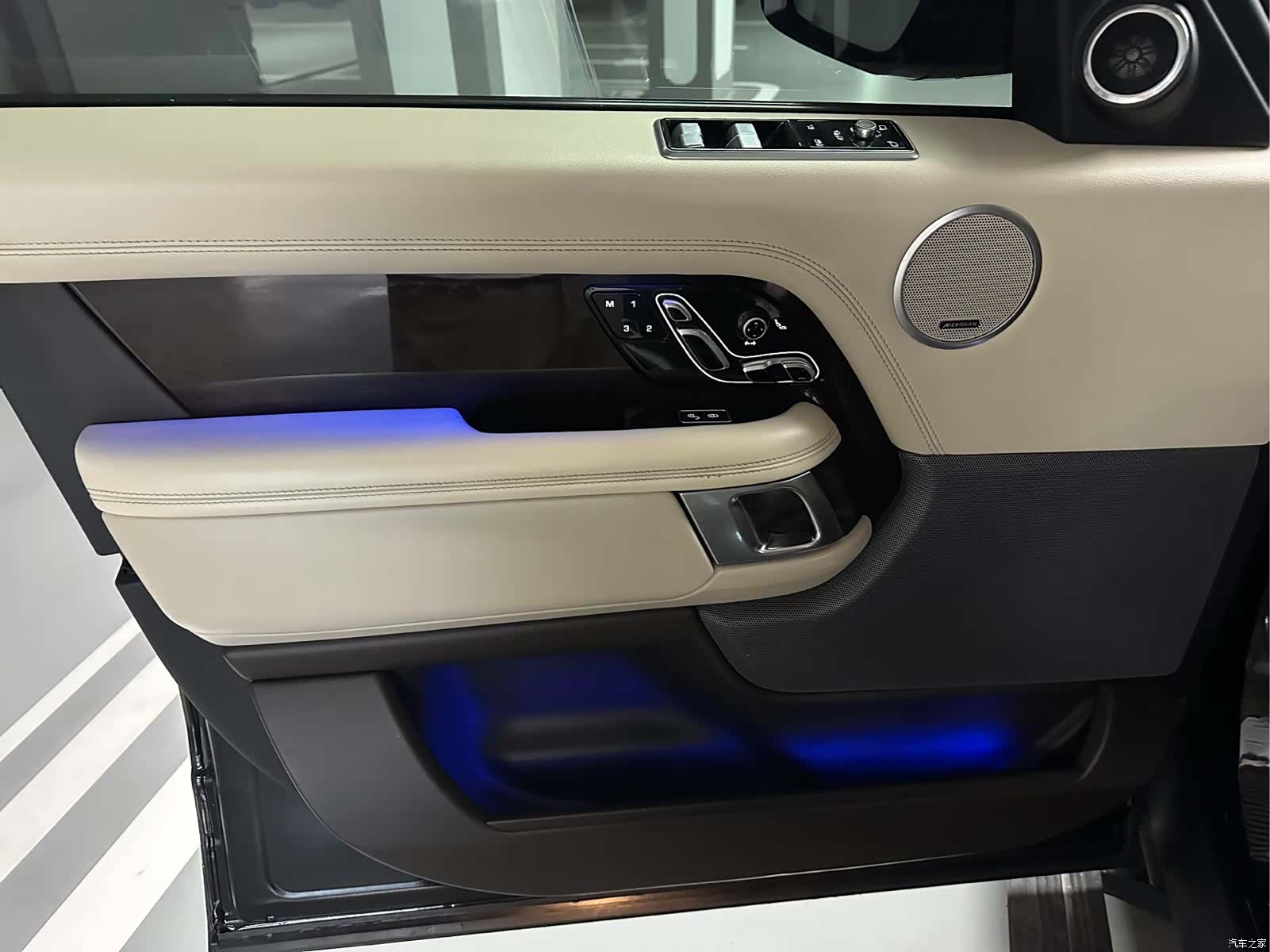 Land Rover Range Rover, 2020 все фото