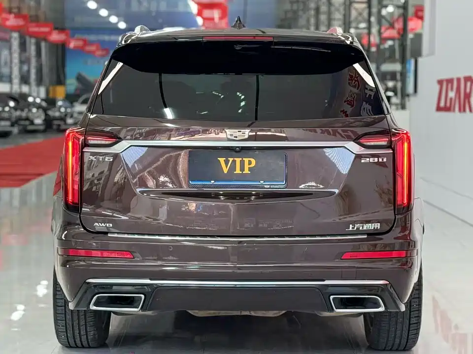 Cadillac XT6