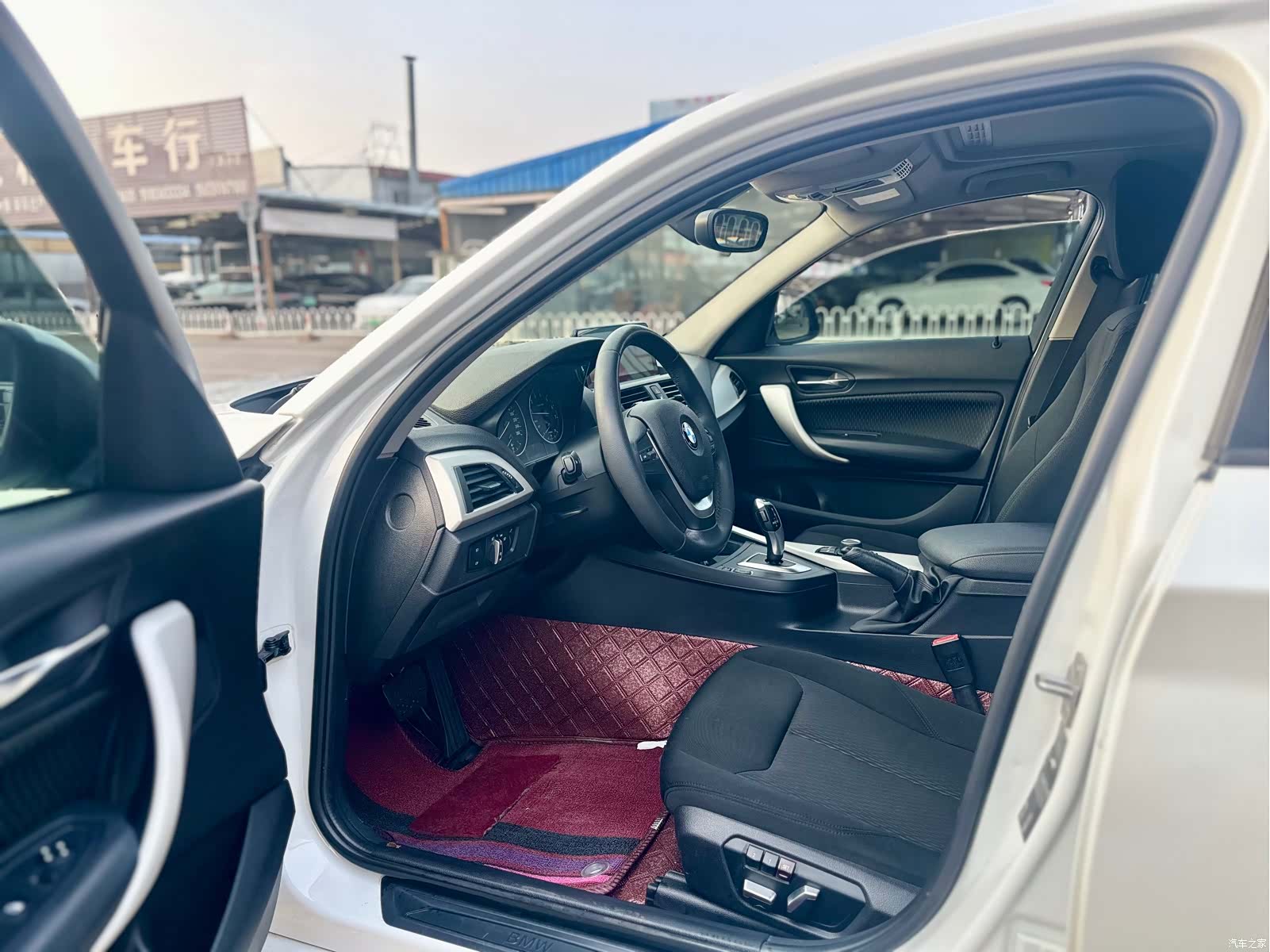 BMW 1 Series, 2017 все фото