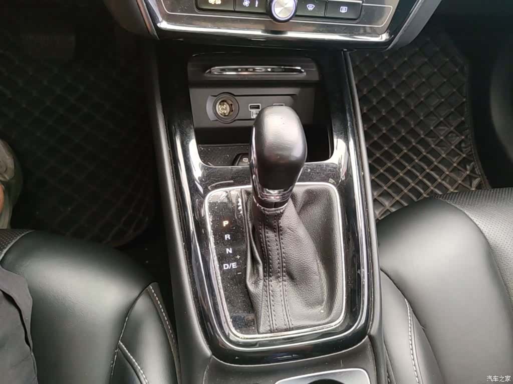 Roewe i5, 2021 14