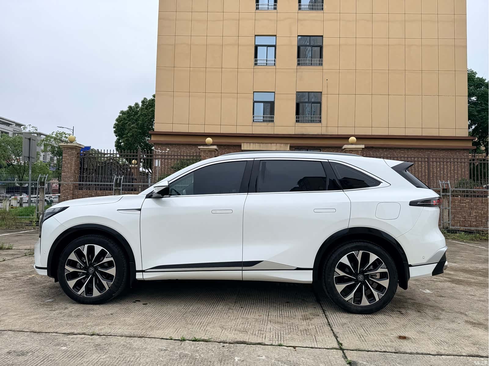 Changan CS75, 2025 10