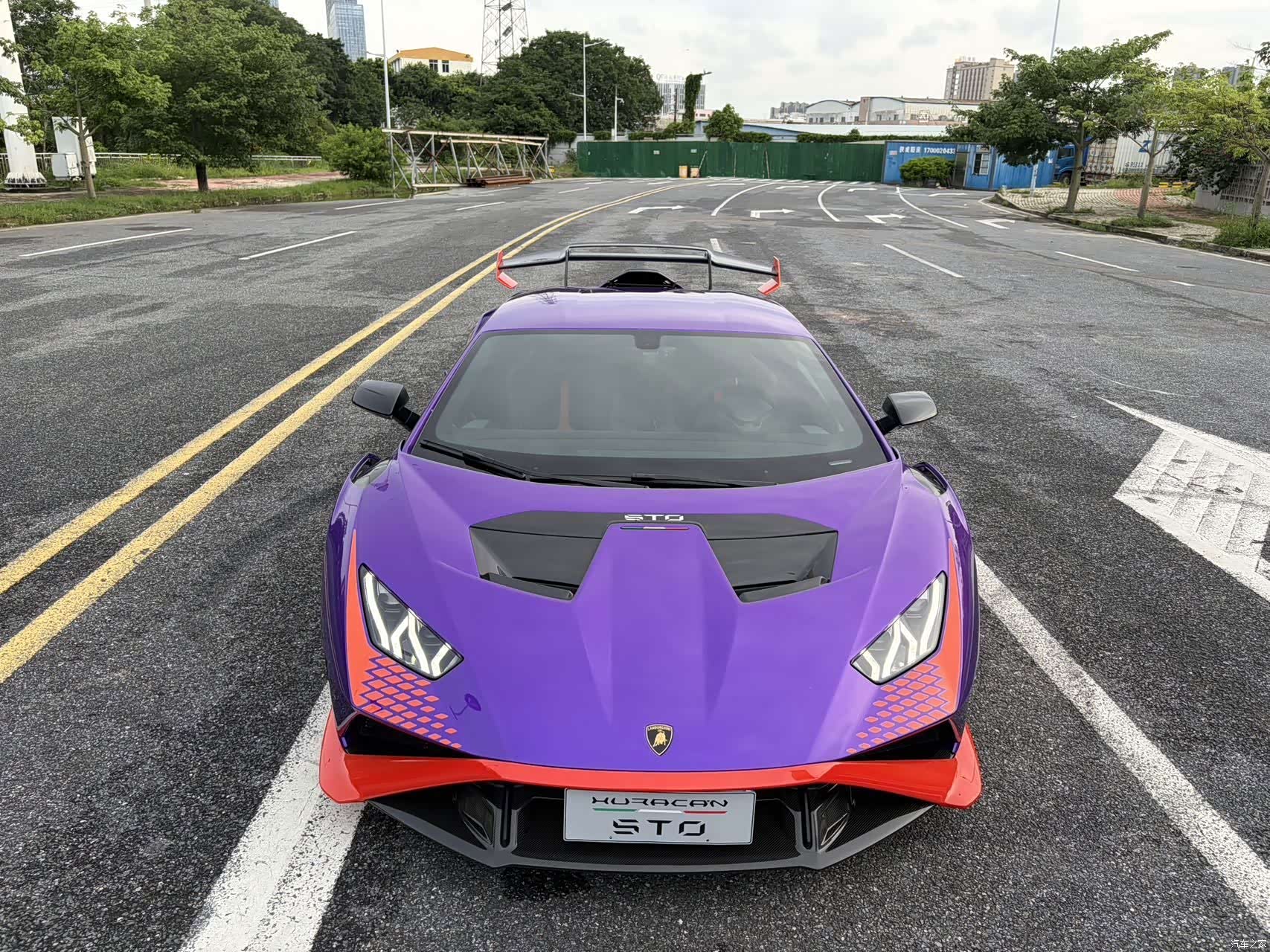 Lamborghini Huracán, 2023 2