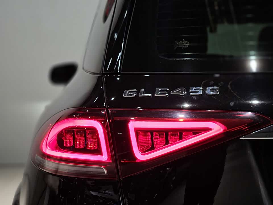Mercedes-Benz GLE Mercedes-Benz GLE