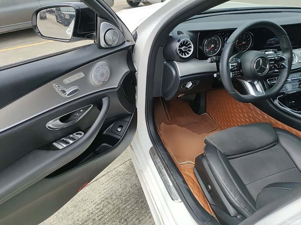 Mercedes-Benz E-Class, 2017 16