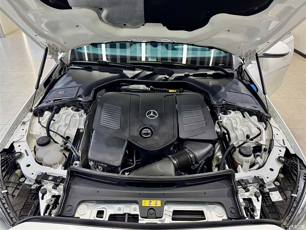 Mercedes-Benz C-Class, 2023 11