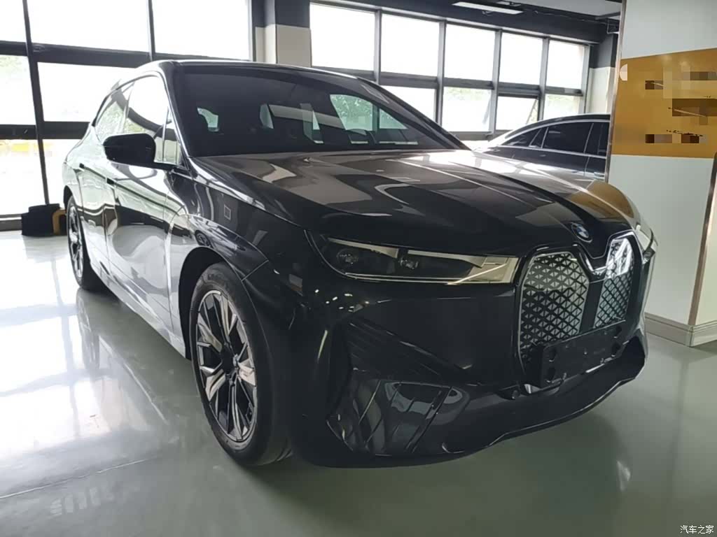 BMW iX, 2024 4