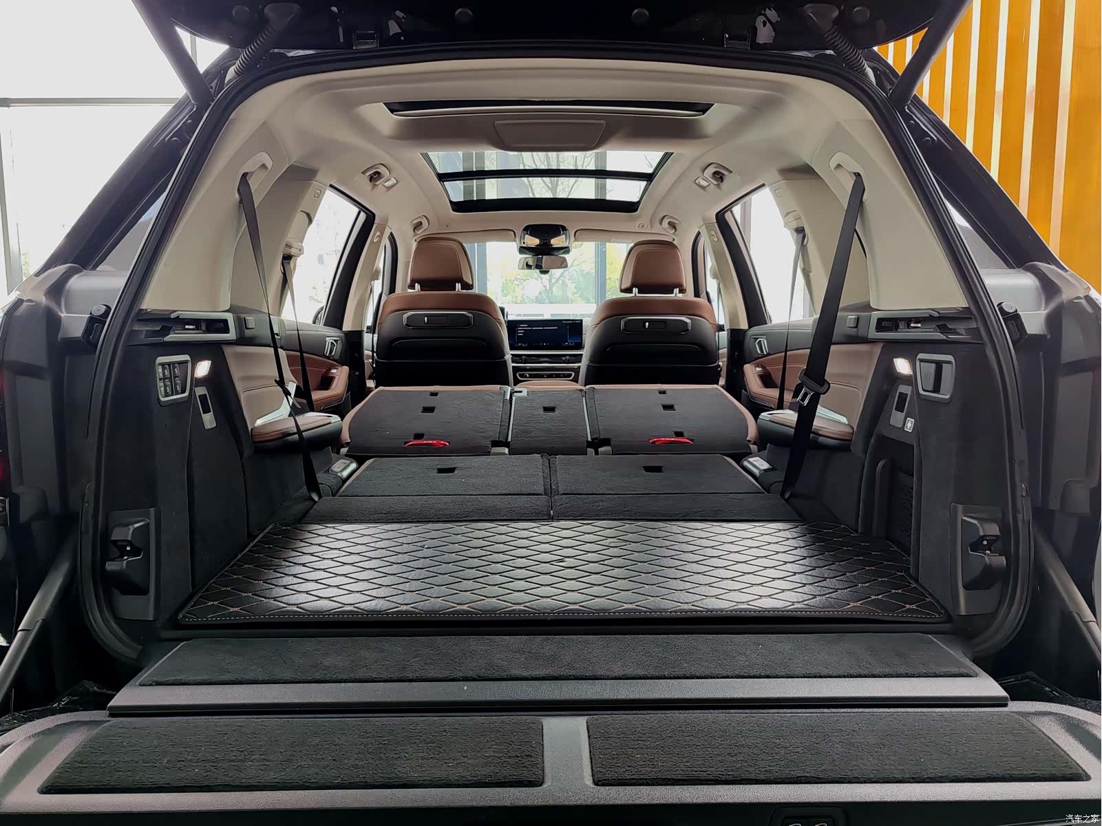 BMW X7, 2024 16