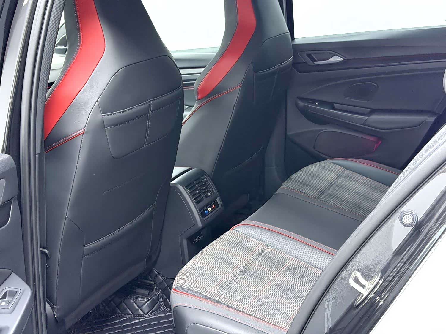 Volkswagen Golf, 2021 6