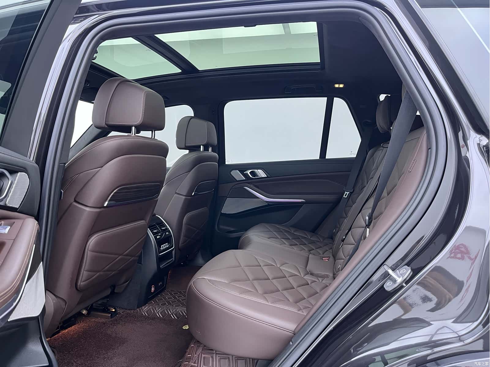 BMW X5, 2022 11