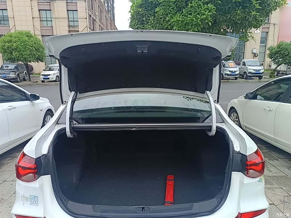 Chevrolet 320, 2022 19