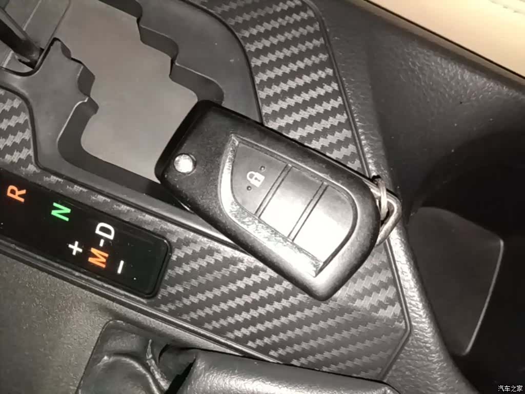 Toyota RAV4, 2014 9