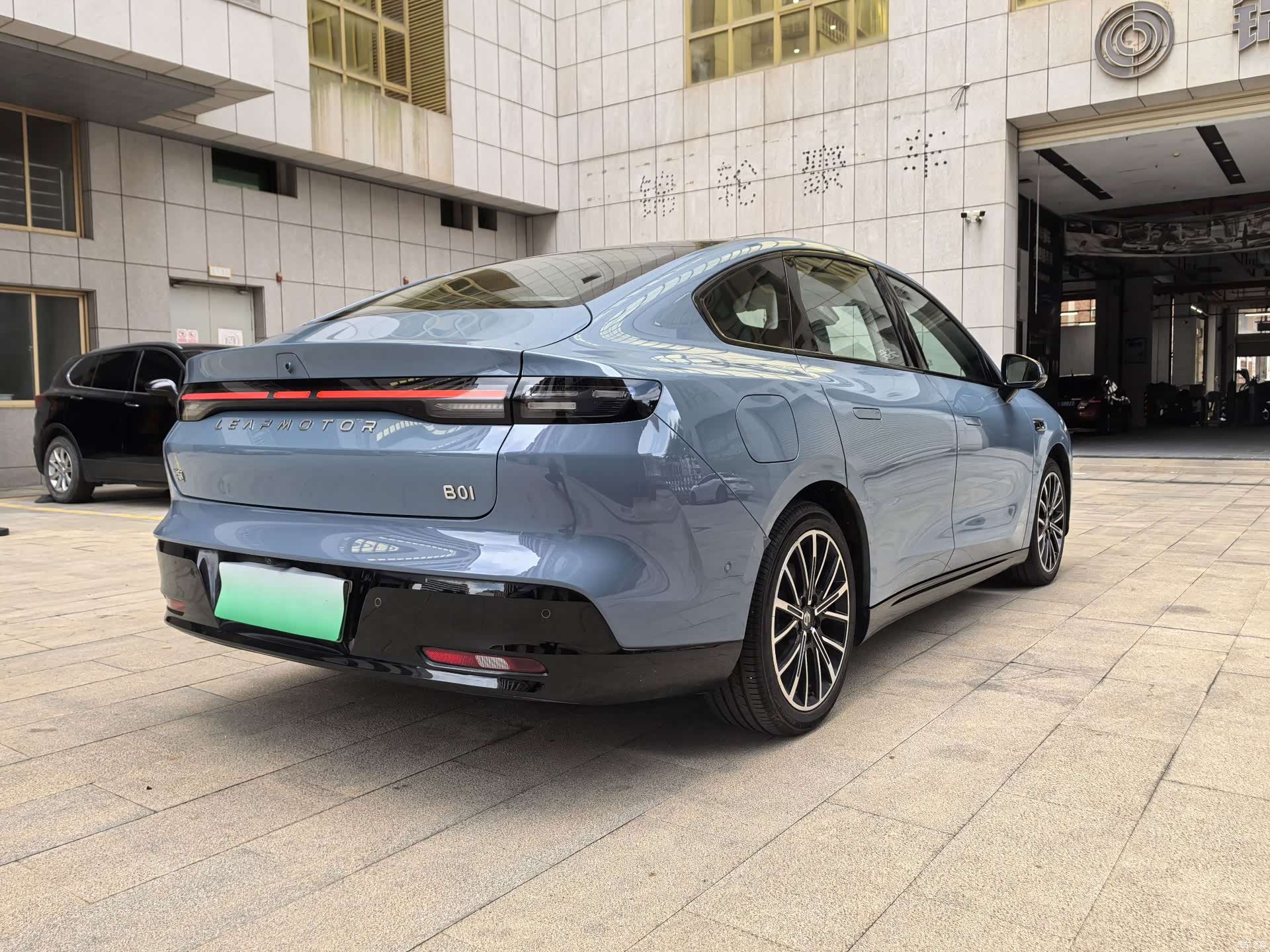 Leapmotor B01, 2025 все фото