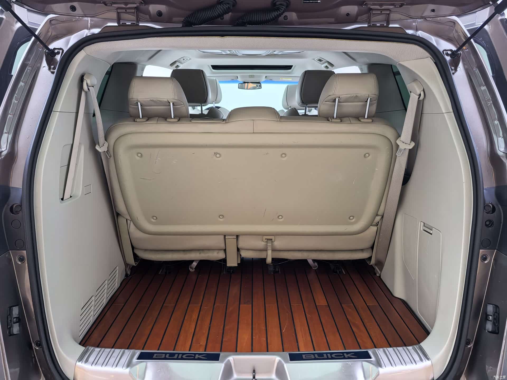 Buick GL8, 2020 14
