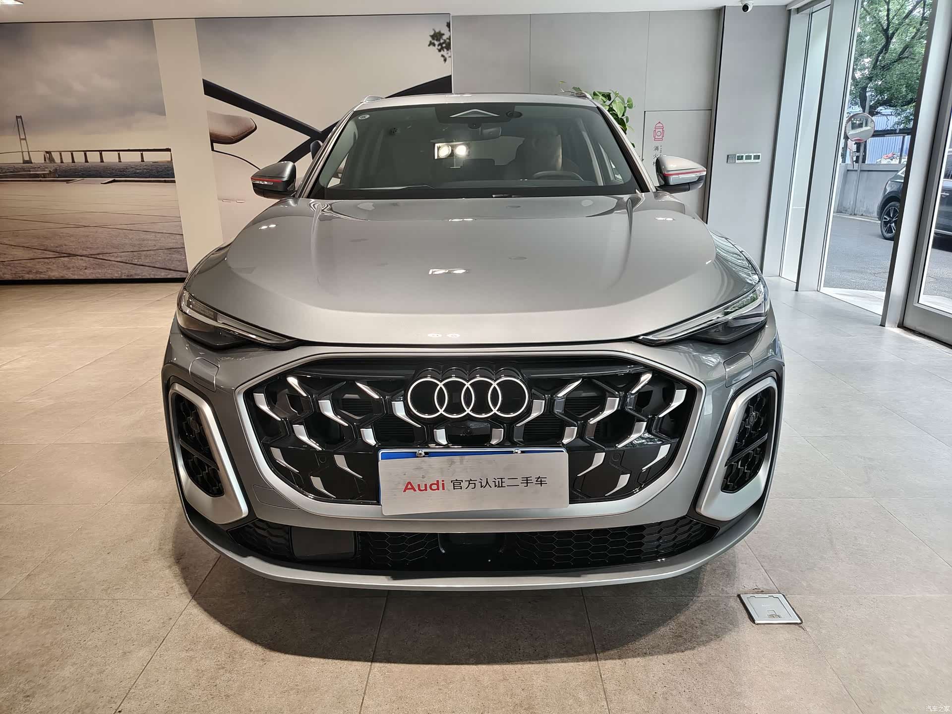 Audi Q5L, 2025 2