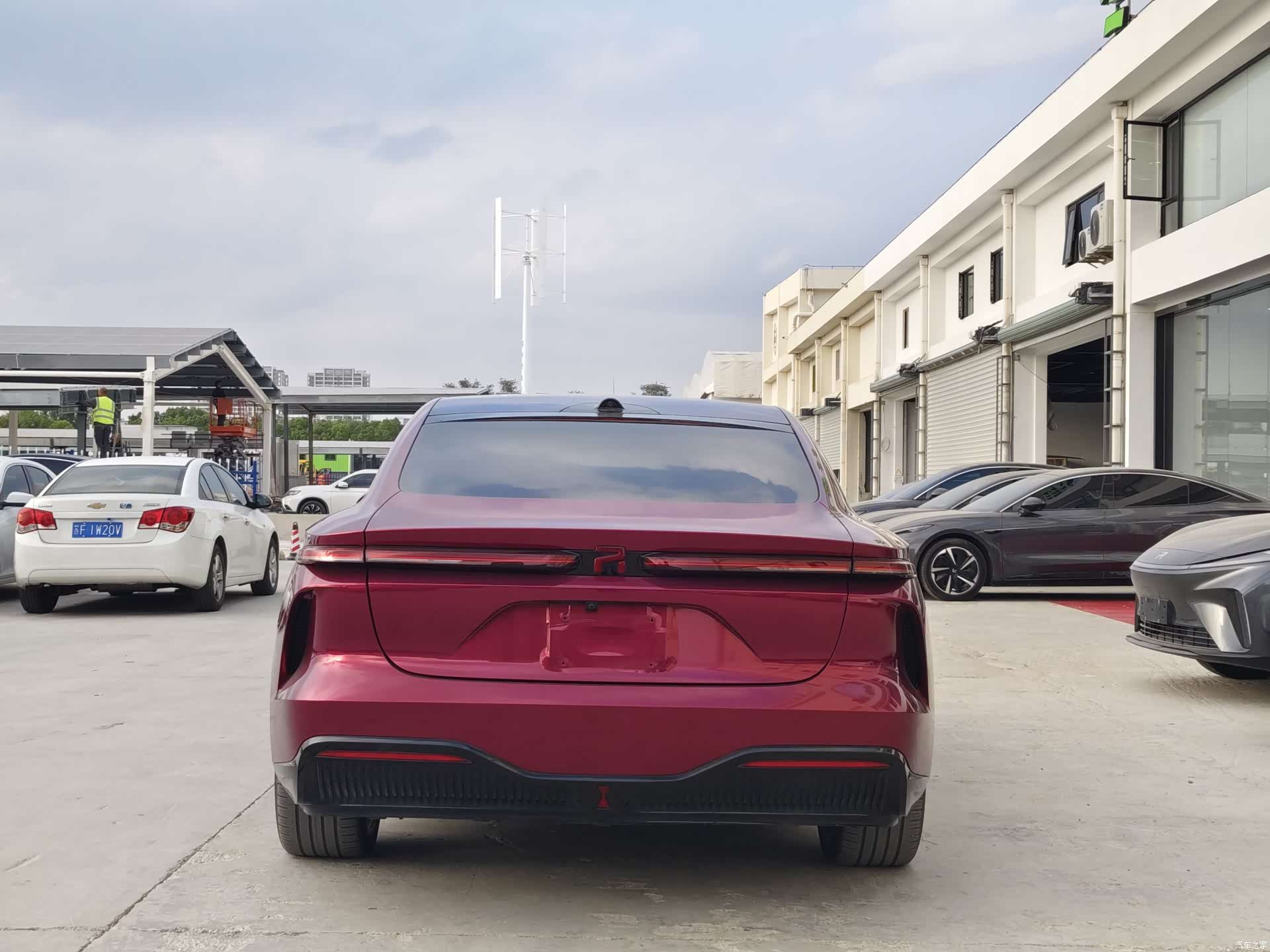 Rising Auto F7, 2023 все фото