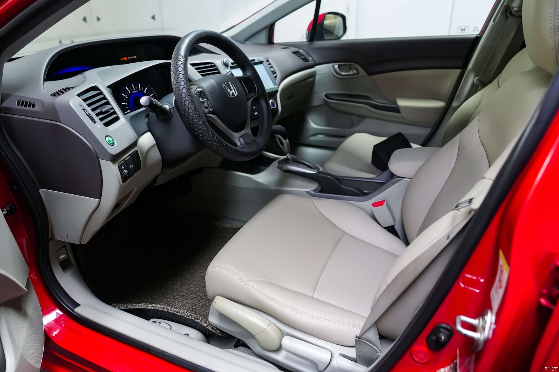 Honda Civic, 2012 6