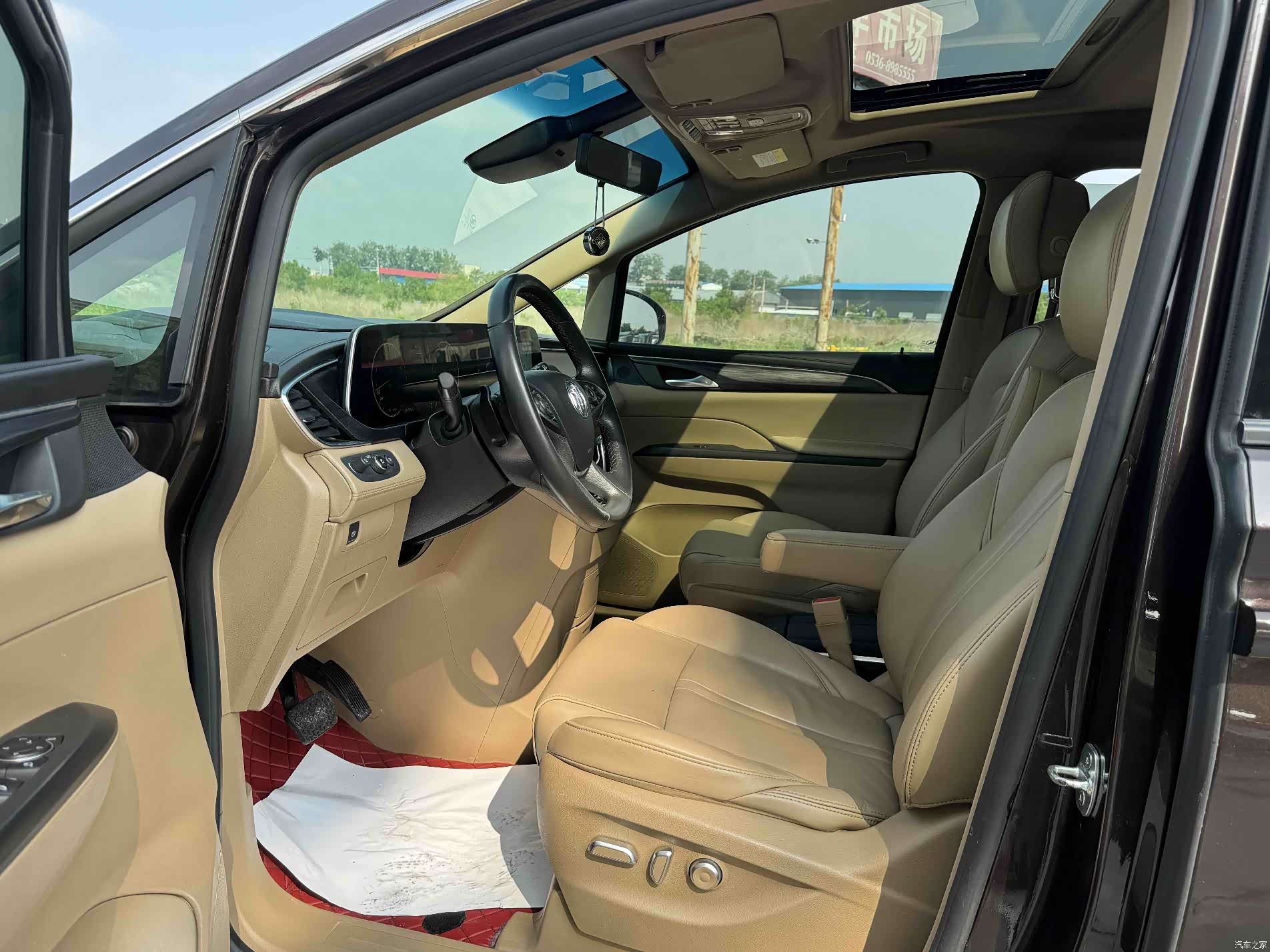 Buick GL8, 2021 10