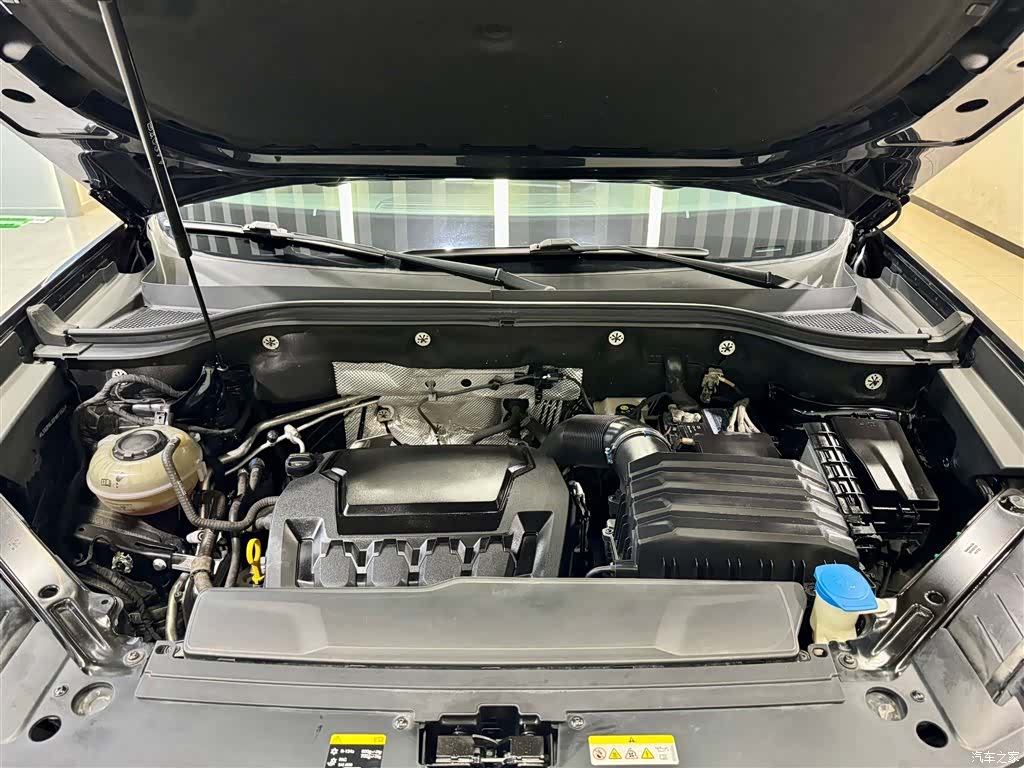 Volkswagen Teramont, 2024 11