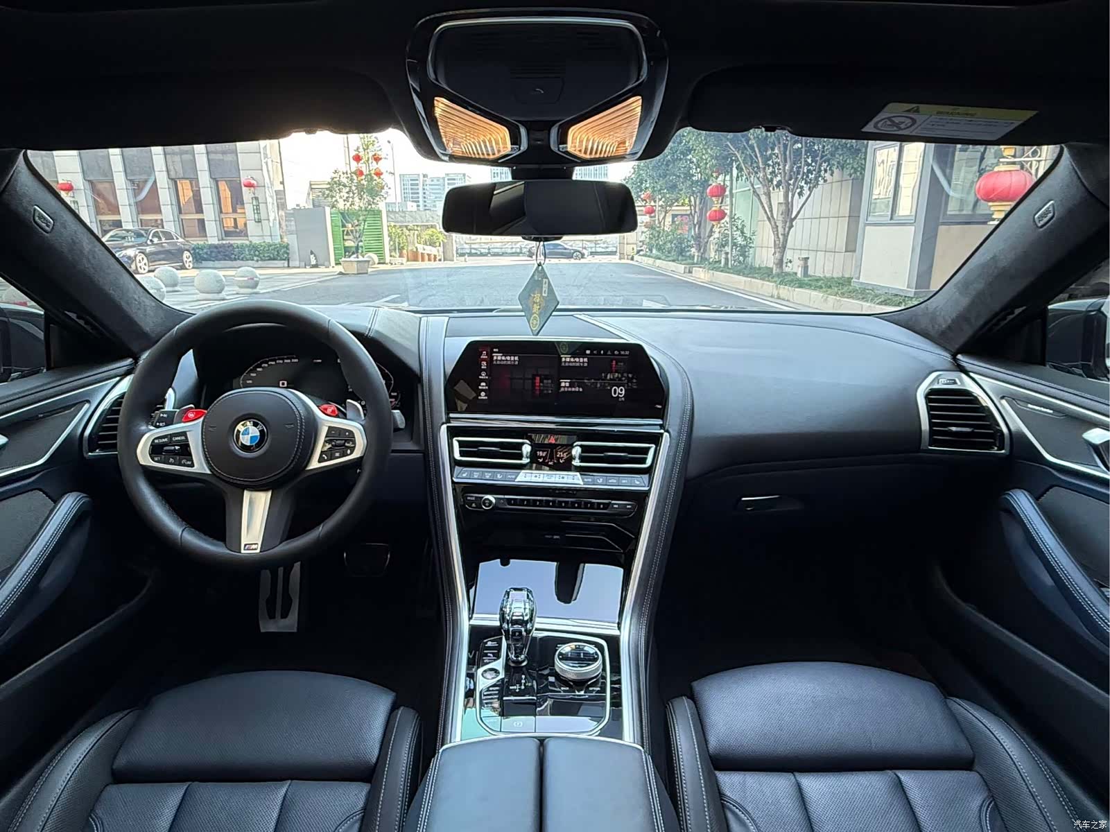 BMW 8 Series, 2022 8