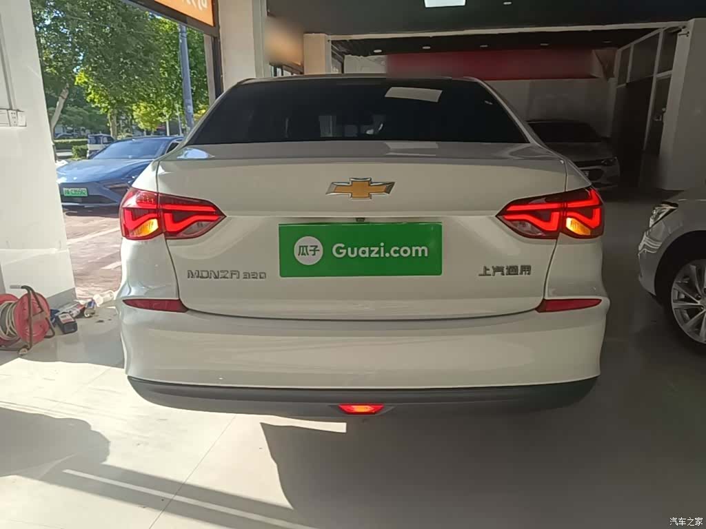 Chevrolet 320, 2021 6