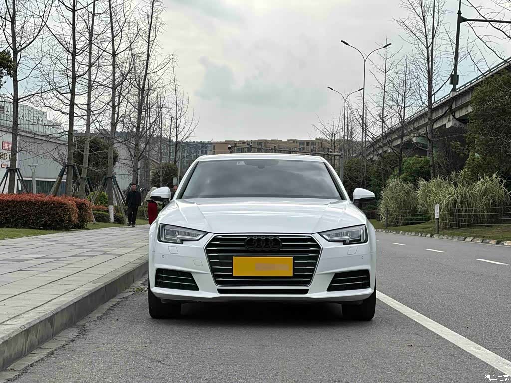 Audi A4L, 2018 2