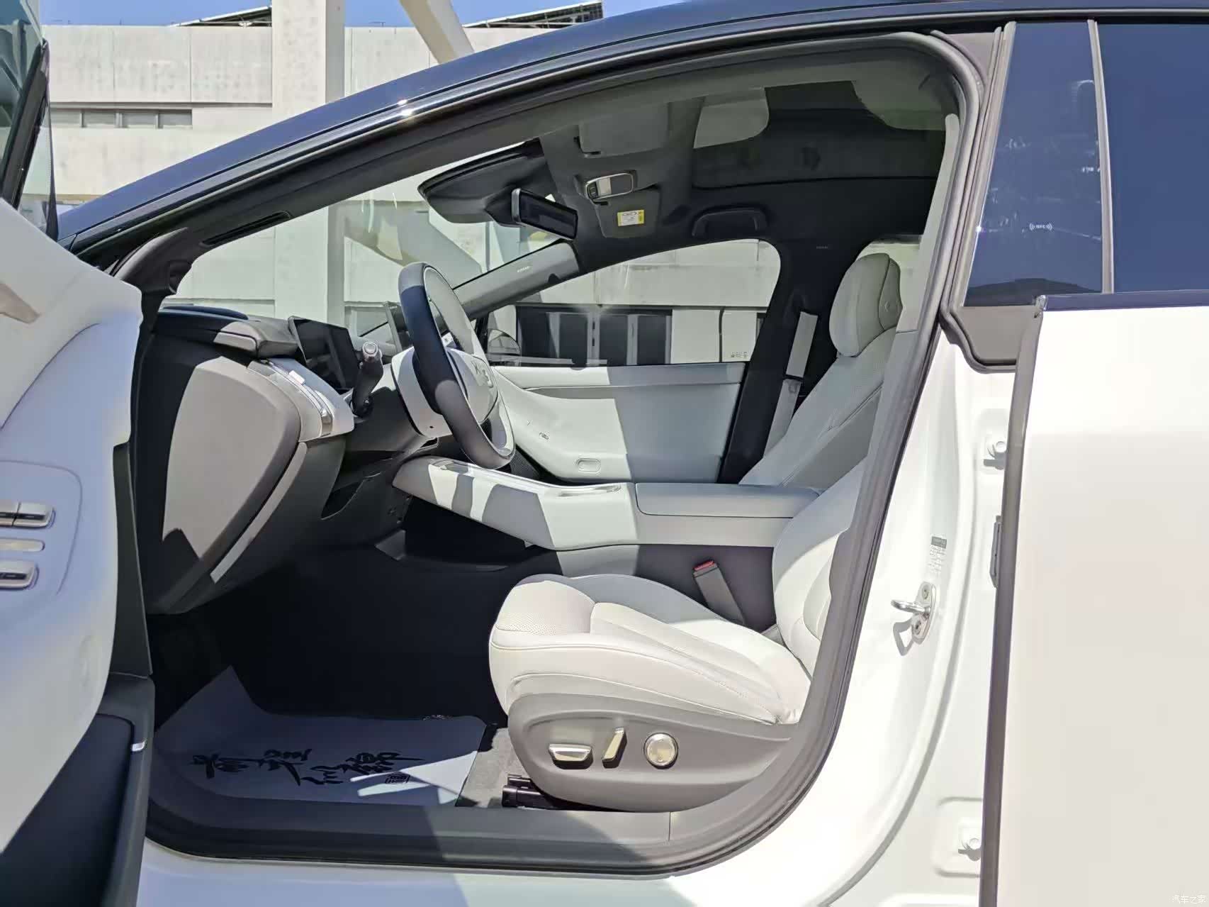 Xpeng P7, 2024 4