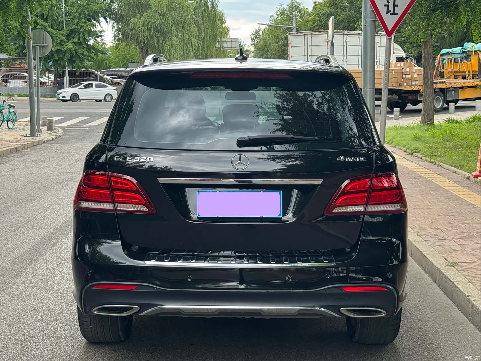 Mercedes-Benz GLE, 2017 4
