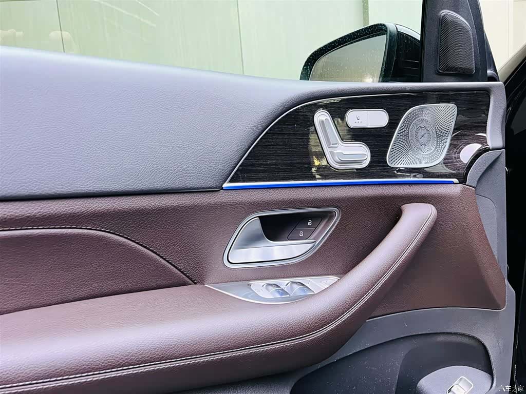 Mercedes-Benz GLE, 2020 11