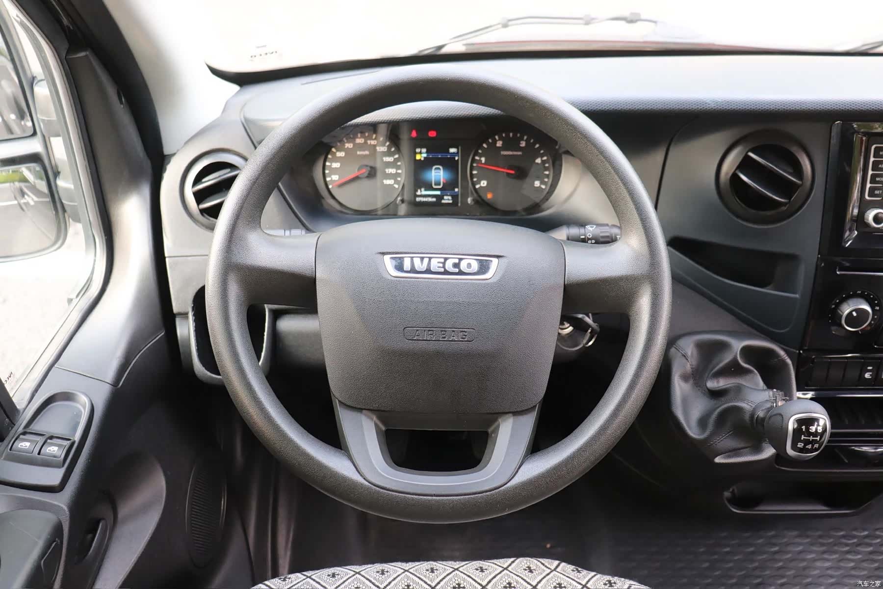 Iveco F1A, 2023 15