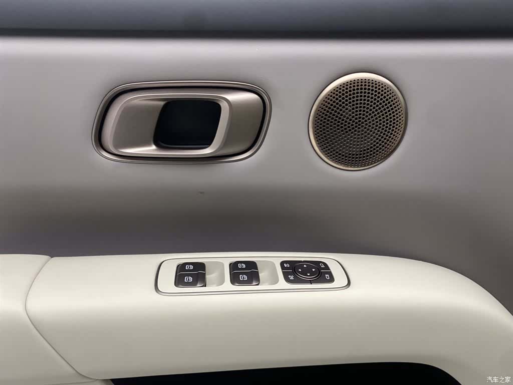 Li Auto i6, 2026 26