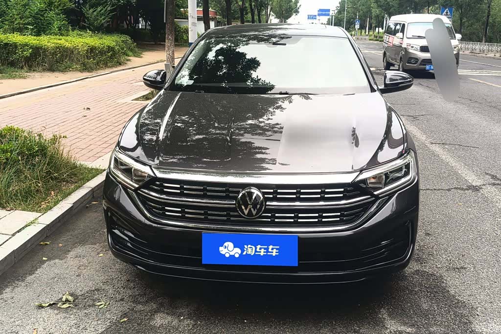 Volkswagen Sagitar, 2023 2