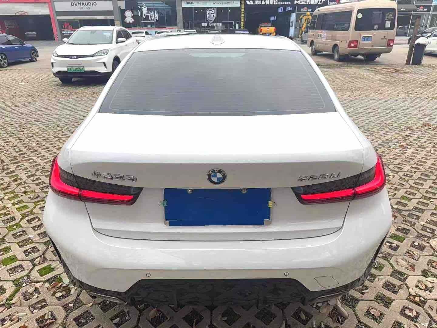 BMW 3 Series, 2023 8
