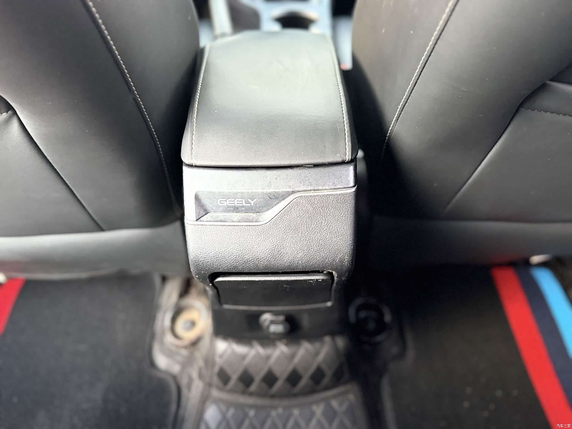 Geely Emgrand, 2019 19