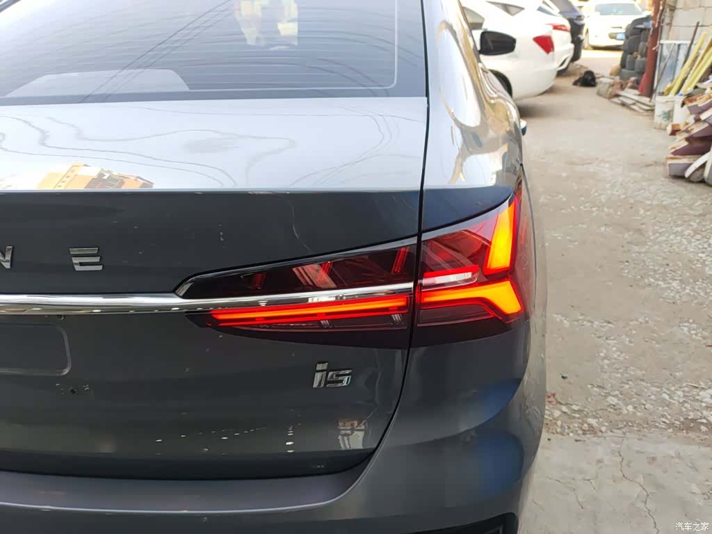 Roewe i5, 2021 24