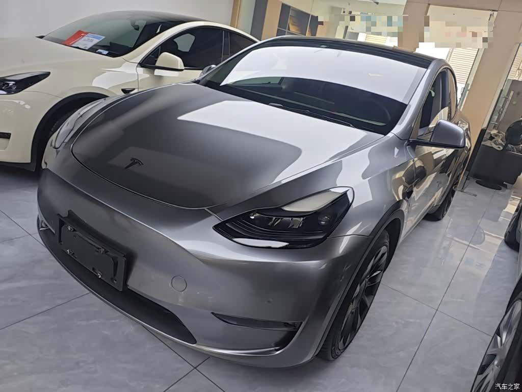 Tesla Model Y, 2021 2