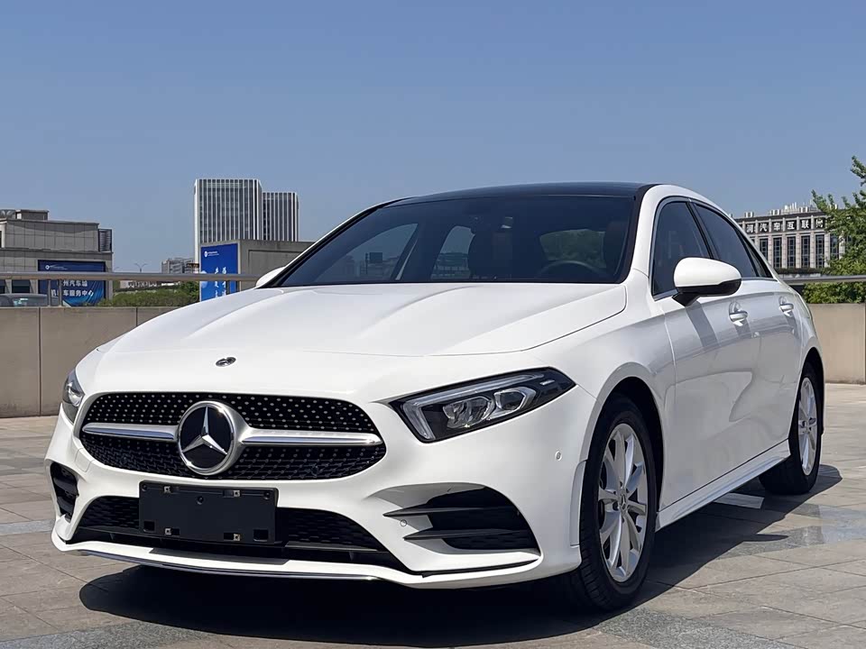 Mercedes-Benz Class A Mercedes-Benz Class A