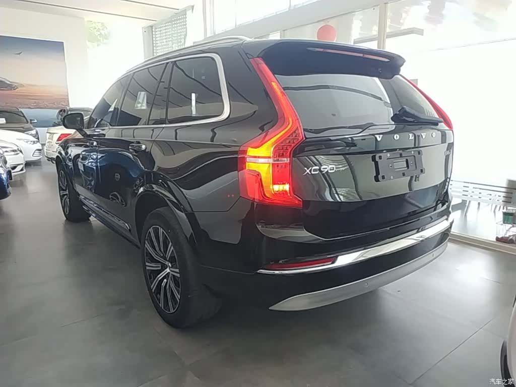 Volvo XC90, 2022 все фото