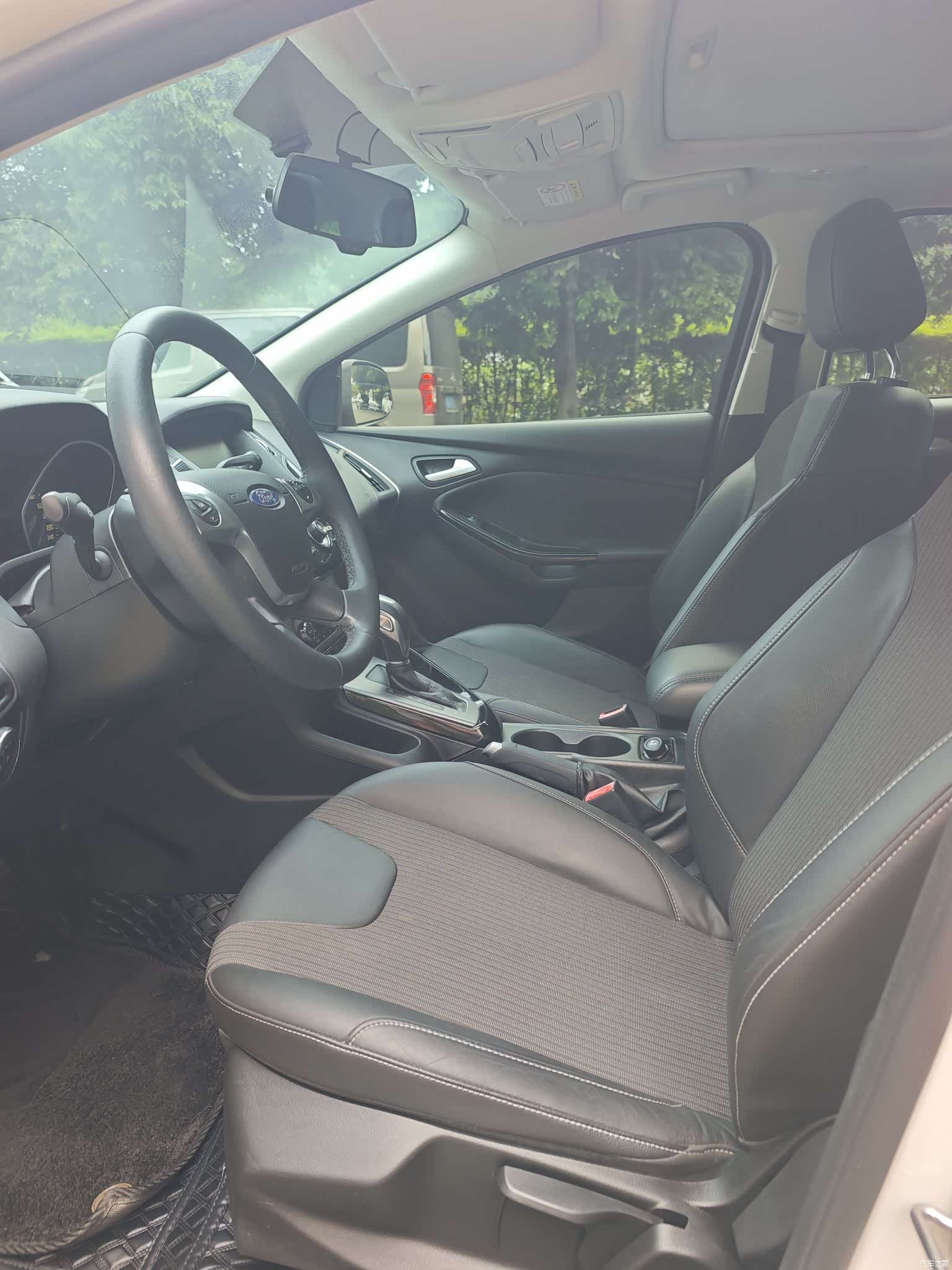 Ford Focus, 2015 6