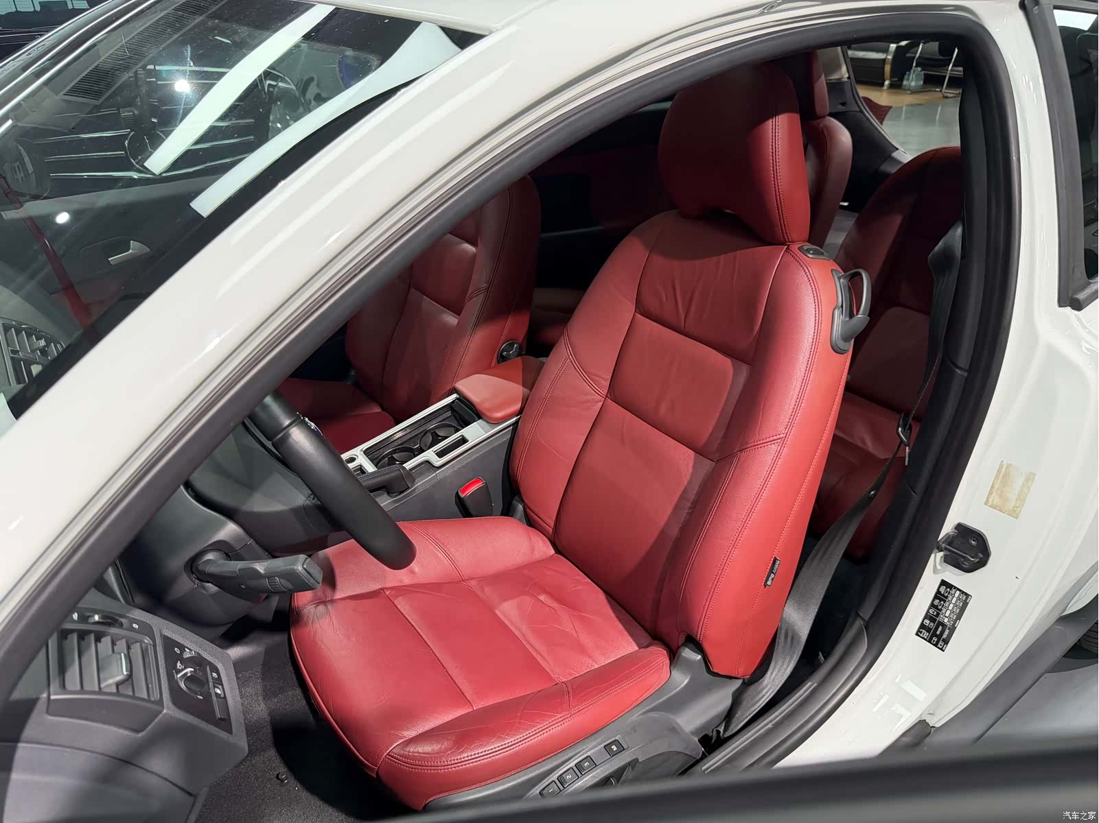 Volvo C30, 2012 11