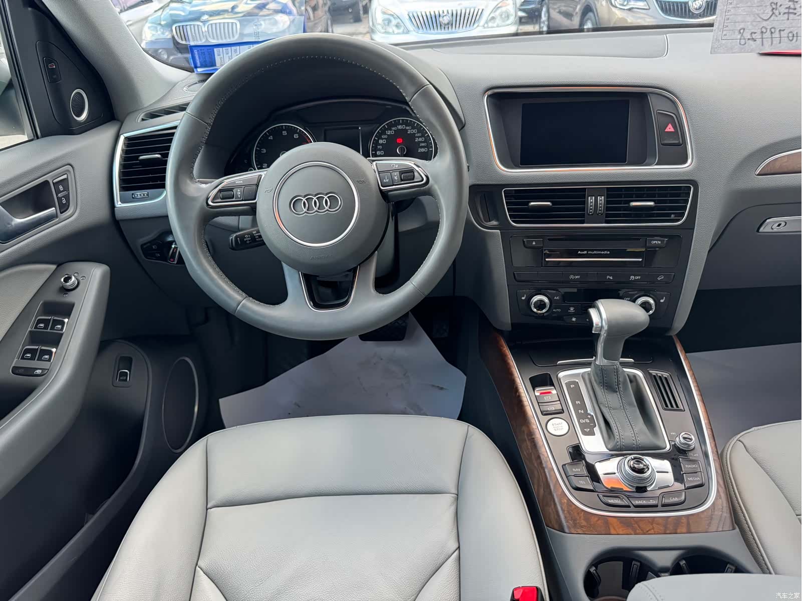 Audi Q5, 2015 11